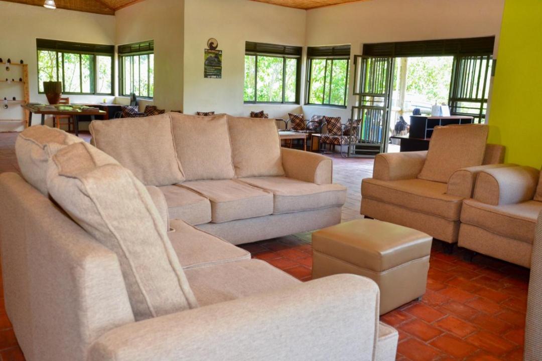 Gorilla Hills Eco-Lodge キソロ エクステリア 写真