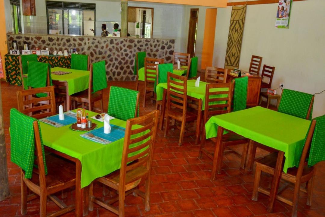 Gorilla Hills Eco-Lodge キソロ エクステリア 写真
